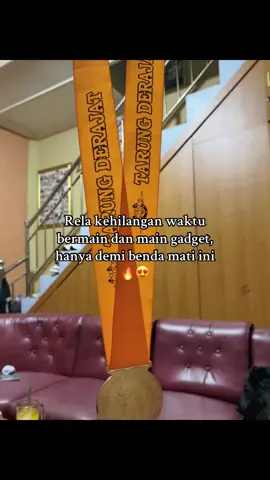 Medali pertama di Bidang Tarung derajat🙏🙏 #tarungderajat #box#tristanboxer #aaboxer #fyppppppppppppppppppppppp 