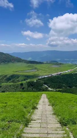 言葉を失うほどの絶景、阿蘇 📍熊本県｜Kumamoto #阿蘇 #絶景 #自然 #日本の風景 #杵島岳 