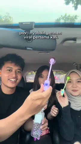 makan permen tapi bisa sambil dengerin lagu fyp cong! lu pada beli dah permen viral ini egee! #permenviral #permenlolipop #permen #musiclollipop 