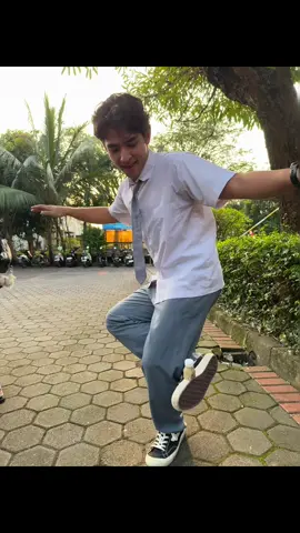 Kata mama minum Rejuve biar 🦾