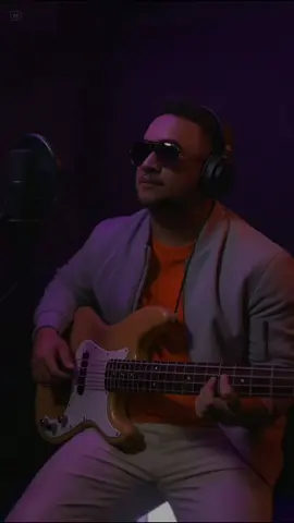 Anurena Ambomu  #bugis #coverbugis #akustikgitarcover #fypage #bugisviral 