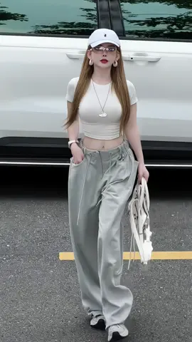 Áo Thun Croptop Borip Ôm Body #aothuncroptop #aothun #aocroptop 