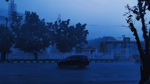 the blue vibe #rain #blue #vibes #foryou 