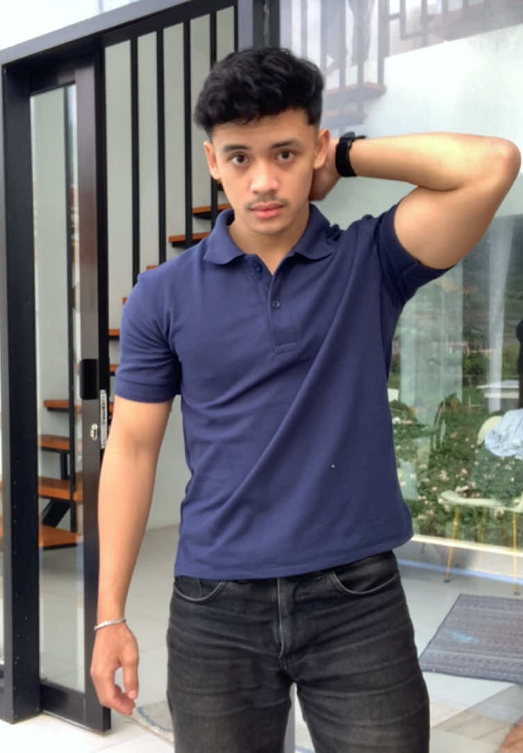 polo + celana denim👌🏻 #kaospolopria #poloshirt #kaospolo #inspirasioutfit 