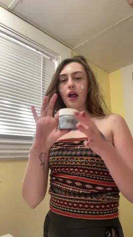 What’s your favorite skincare routine? #fup #viral #skincare #rentinol 