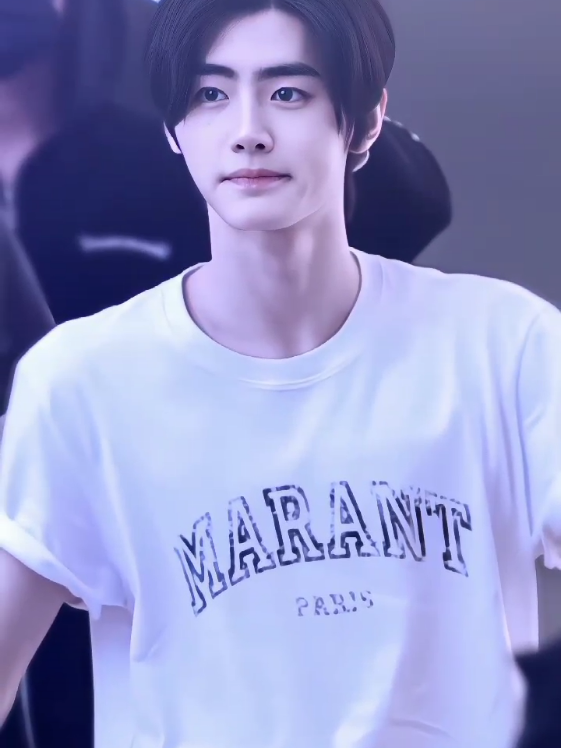 KINI DUNIA KITA BERBEDA🤍 #sunghoon #enhypen #foryou #fyp 