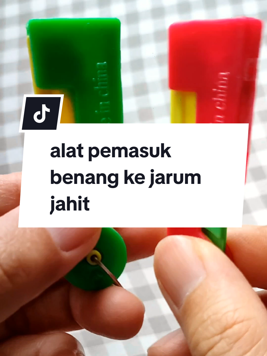 Alat kecil tapi berguna banget #alatpemasukbenang  #alatjahit #benangjahit #jarumjahit #modalkontendoang 
