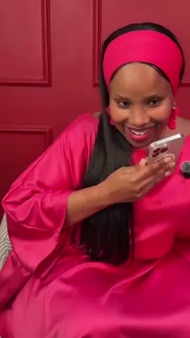 ✨ O melhor acontece AO VIVO! 📌 Lives: Terça (Facebook) & Quinta (Instagram) 🕘 Sempre às 21h (hora Moçambique) ⚠️ Não ficam gravadas — experiência única no momento!”