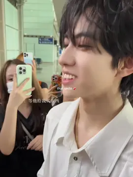 the smile that gives warmth & brightness to my heart ❤️‍🩹 #liuxuancheng #jiangxiaoshuai 