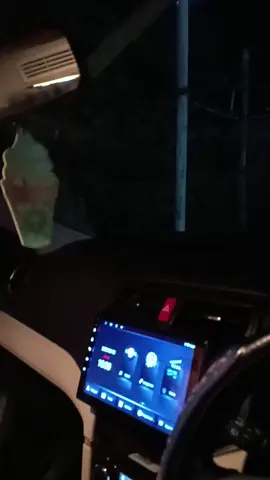 Bahan story mu bolo ,Mumpung nek omah,kembali ngeterno mbokde idolane arek arek😂 #fyp #fypシ゚viral #orkespati #orkesjepara #liringayunda 