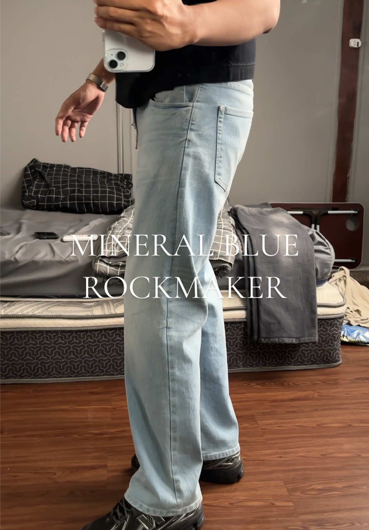 #loosepants #loosejeans #rockmakerdenim #rockmaker #rockmakermineralblue 