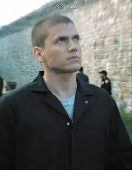 Most hansome driver??? #prisonbreak #michalscofield #michaelscofieldedit #tvshow #viral 