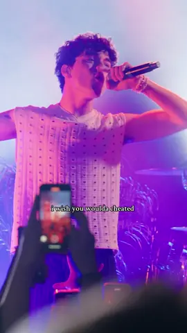 happy birthday to the song that changed my life!!! #sing #singing #concert #live #tour 