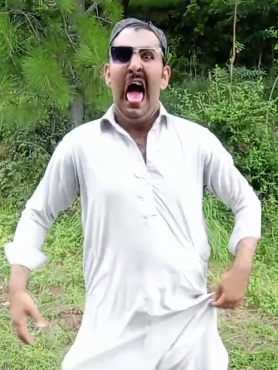 just my funny video 🤣🤣🤣 #foryoupage #f #tiktok #tiktok #unfrezzmyaccount @TikTok @tiktok creators @TiktokPakistanOfficial 