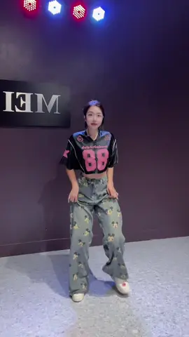 iu mei 😙 #MeiD #meidancestudio (#dc: pls tag)