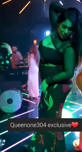 $$$ 👑 €€€ ❤️ انت ما في انا سوا شوية كلام كلام لحين شغال اتكلم معاها live للحجز نبغي فلوس بالعملة الصعبة نقصد نبغي المتابعة والإعجاب زين وقلوب وايد واكسبلور عالفيديوا تمام شنو نقدم لكم الأفضل آه، ،نسيت نحبكم وايد اهلان 💃 لندعم الفن الجميل والابداع والمواهب تمام 👍 
