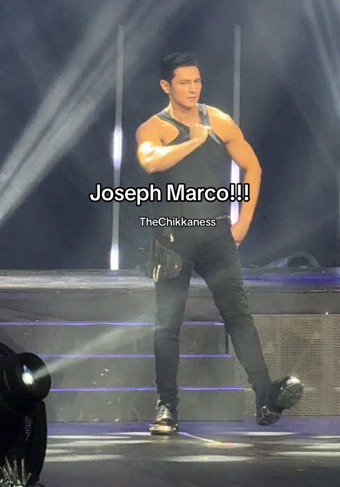 Waaaah #JosephMarco hindi ako readdyyyy! #ILoveYouSince1892 #Vivarkada #TheChikkaness 