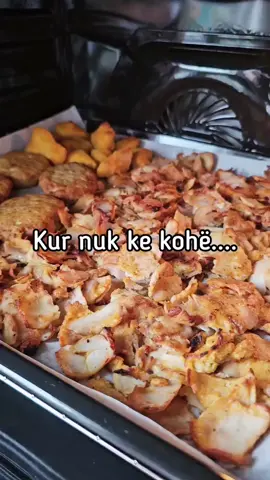 Si ju duken? #viraltiktok #fyp #albania #albanianfood 