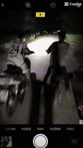 Sphẩm 1 lò 2 thợ…