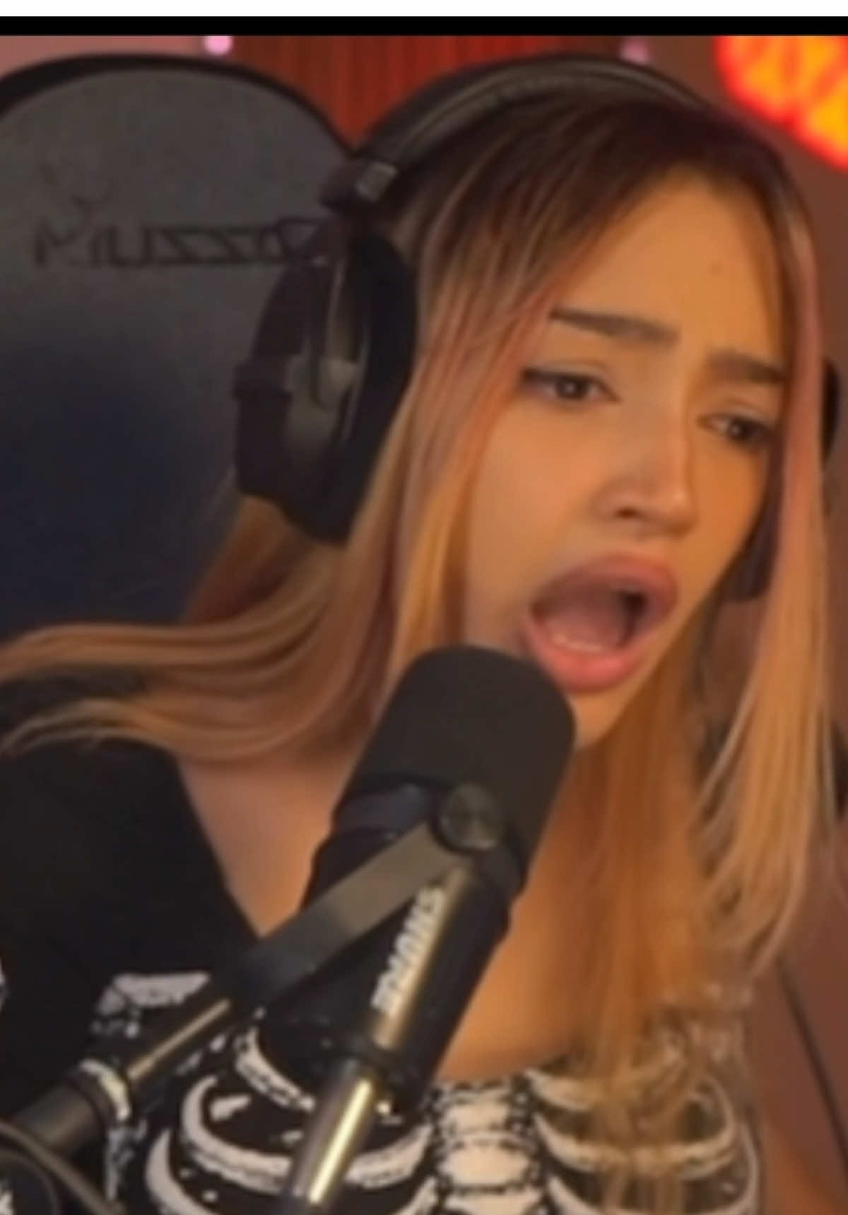 YO LA MENOS DISTRAÍDA 🤣 #khloe #rdjavi #viral #parati #humor #CapCut  