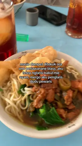 ibarat urip mung mampir ngemie ayam #fypage #4u #mieayam 