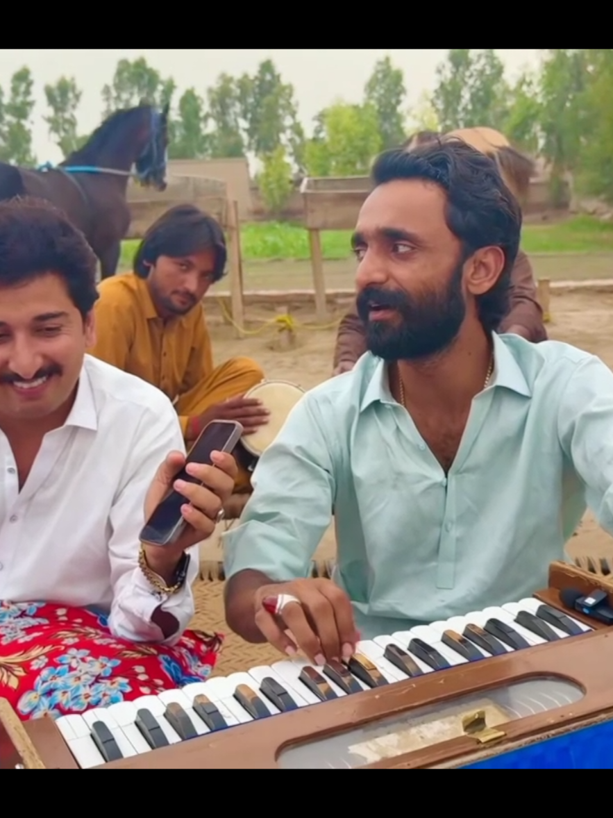 منصور ملنگی#vellamundavlog79 #vellamundavlog #vellamunda5 #vellamunda #vellamundachaca 