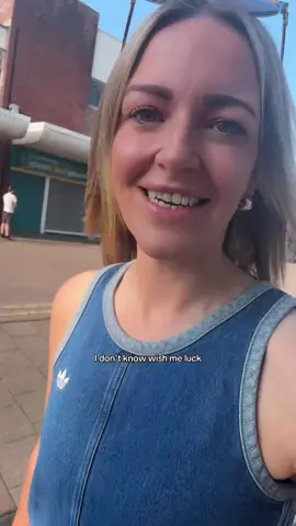 💅 saga… why do you love it in the salon then the minute you leave, the REGRET hits hard 🙈 #nails #fail #nailsalon #nailtrends #chromenails 