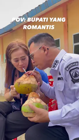 Selain Mencintai Masyarakat Anambas, Bupati ternyata Sangat Mencintai Sang Istri. ##fyp #viral #perbatasan #kepri #indonesia #anambas #bupati #kasihsayang #cinta @Bupati_Kep.Anambas 