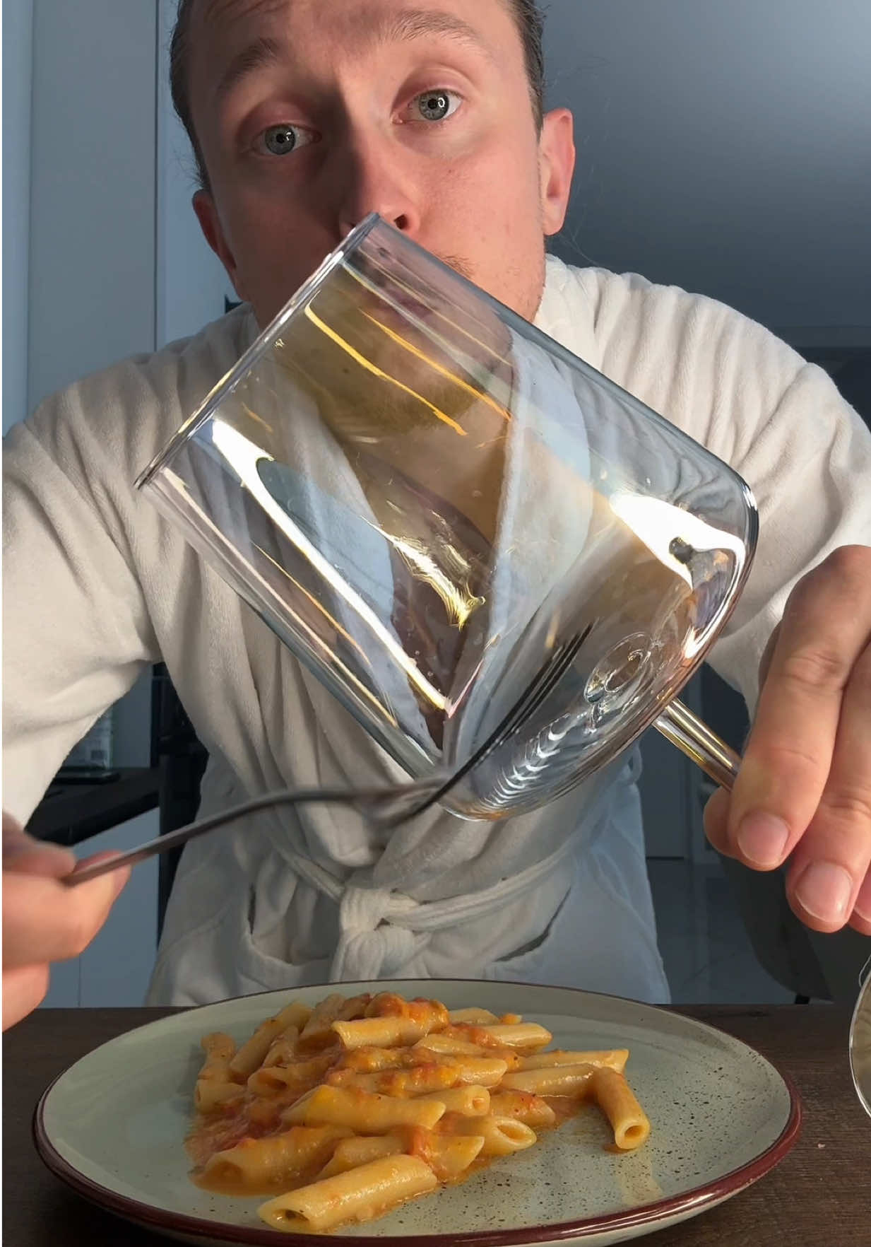 Дорогая, паста может быть и без креветок, но вкуснее чем в ресторане 🍝 Все подробности ищи в тг 🖤