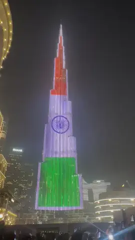 Burjkhalifa happy Independence Day India #india #happyindependenceday 