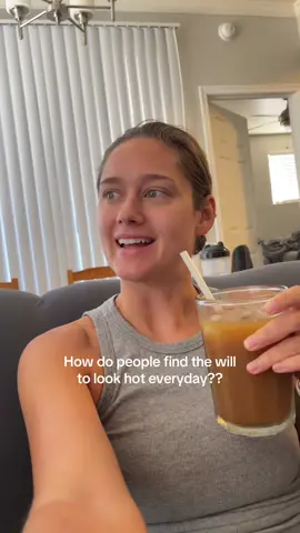 I fear this is extremely relatable #greasyhair #gym #coffee #motivation #relatable 