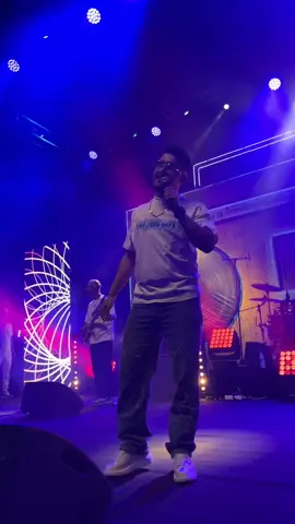 Hichem Tgv✨🔥🔥 @Paradise Beach Club Dz  @Cheb Hichem Tgv  #concerts #rai #paradisebeach #hichemtgv #bejaia 