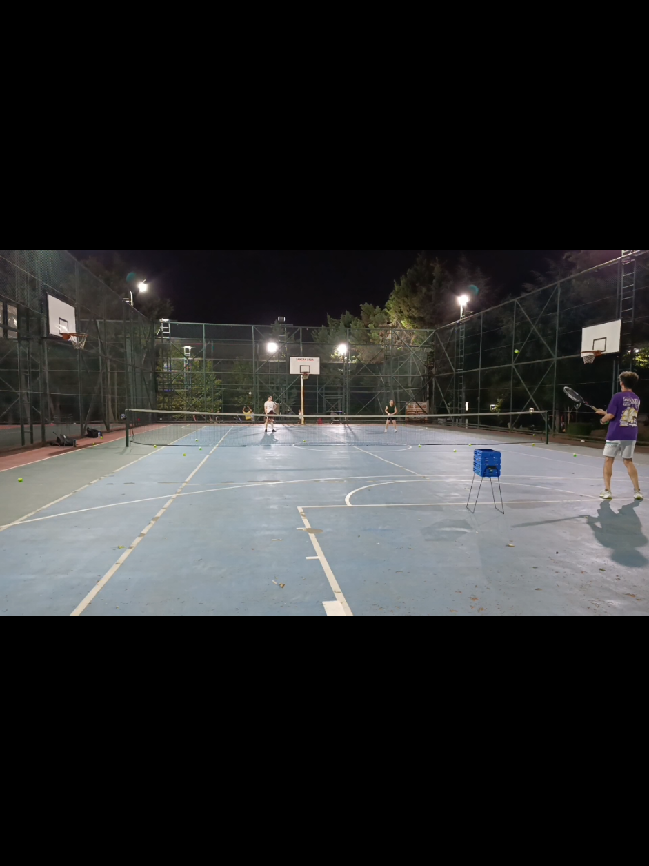 Hayat şaşırtır hep zatennn 😀🎾 #CapCut #tenis #tennis #teniskursu #kesfetteyiz 