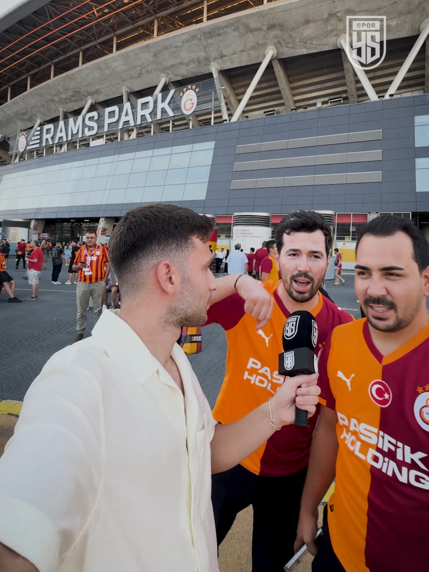 👀 “Kerem Aktürkoğlu deyince Galatasaraylıların aklına gelen ilk şey?” 🎙️ @Kerem Türkyılmaz  #Galatasaray #KeremAktürkoğlu