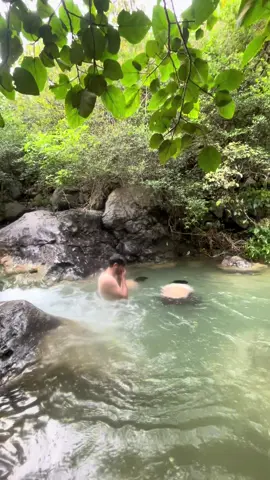 Challenge in under water 💦  #foryou #mashabrumshilajit #creatorsearchinsights #fyp #challenge 