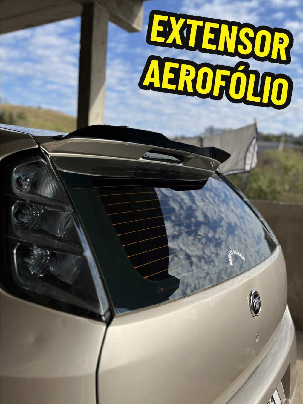 Colocando Extensor de Aerofólio no Fiat Punto 🔥 #punto #fiat #projetinho #aerofolio #carros 