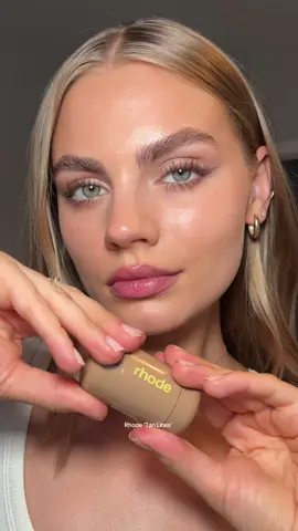 I think this one might beat sleepy girl for me 🫣she’s like the summery version @rhode skin  #makeup 