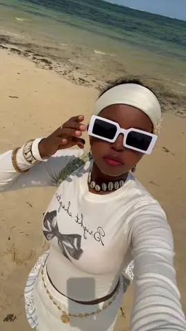 Nyali beach 🏖️ #Summer #vacation #mombasatiktokers #kenyantiktok🇰🇪 