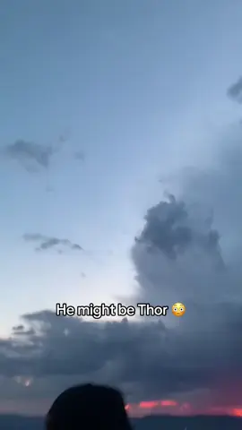 This was tuff ⚡(via @Tobin Woodworth) #lightning #thor 