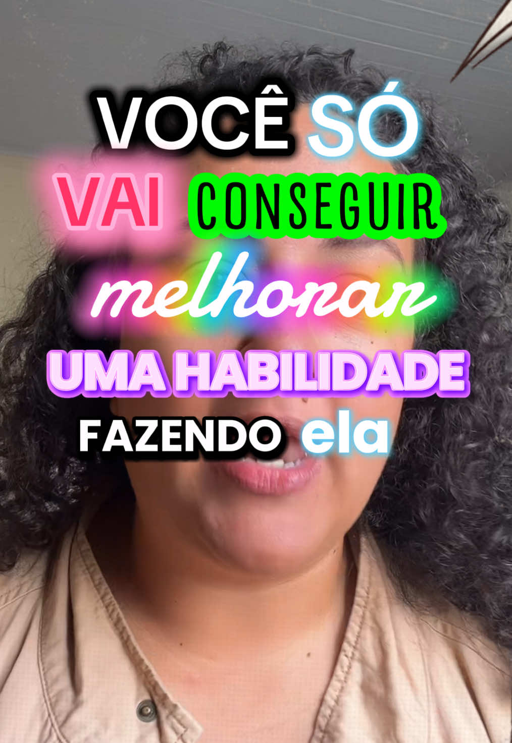 Respondendo a @jessicafrazzon_sales com todo amor do mundo, mas essa é minha resposta mais sincera. Te dei 6 soluções para praticar escrita em inglês, friend. Coloque em prática e conte comigo 🥰 #inglêsbasico #inglesfacil #escritainglês #escreveringlês #auladeingles 