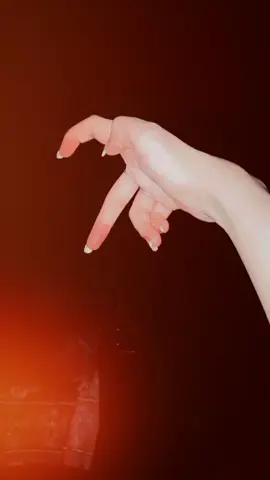 🙂❤🩹 . . . . . #girlshand #toom_jerry07 #fypシ゚viral🖤tiktok #growmyaccount✅ #views 