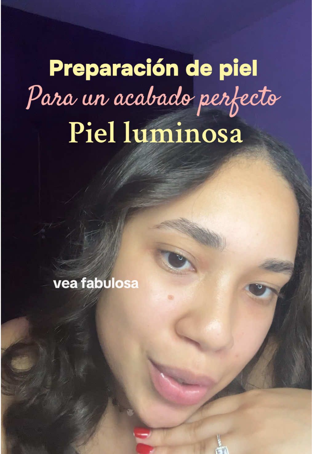 Como preparar la piel para maquillaje ✅ un maquillaje bonito necesita un piel súper hidratada ✨  Aquí les dejo mi skinprep antes del makeup 🫶🏼  - esencia  - crema humectante  #makeupprep #skincare #skinprep #tipsdebelleza #maquillajetips 