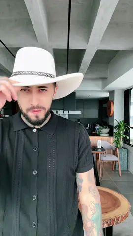 100% Venezolano 🇻🇪 🐎 ✌️ 