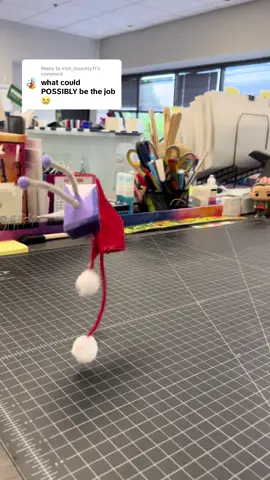 Replying to @irish_insanity11 our job is to be silly and whimsical  Brought to you by tenna  TENNA WAS MADE BY @Zoze Lazuli he’s the autism behind this #tenna #deltarune #puppet #deltarunechapter3 