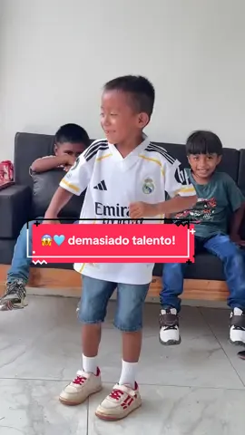 😱🩵 demasiado talento! 🔥@SoyTioChumilo  #corintiosguatemala 