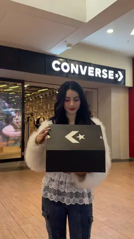 Mis Chuck Taylor All Star Double Stack de @Converse Perú @Converse son parte de mi nuevo camino. ✨ Me elevan con seguridad para seguir moviéndome libremente a mi ritmo, y su estilo refleja que sigo fiel a quien soy, sin importar lo que pase.🙌 #kenny #converse #dancekpop #kpop #huntrix 