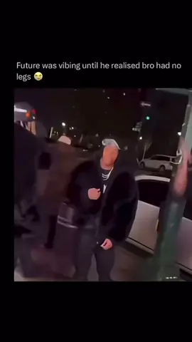 who the dude doing pull ups 💀  #lilbaby #lilbabymemes #rapper 