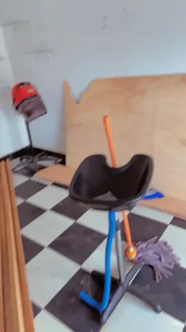 Plywood pop Kumasi Tafo chat me on WhatsApp 0552095904 🪜🔨🪚🔥🔥