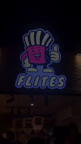 البطاطس لذيذ بشكل مو عادي🤯💛💛#الرس #سدرة_فالي #مطاعم_القصيم #foryou #viral @flites.5 