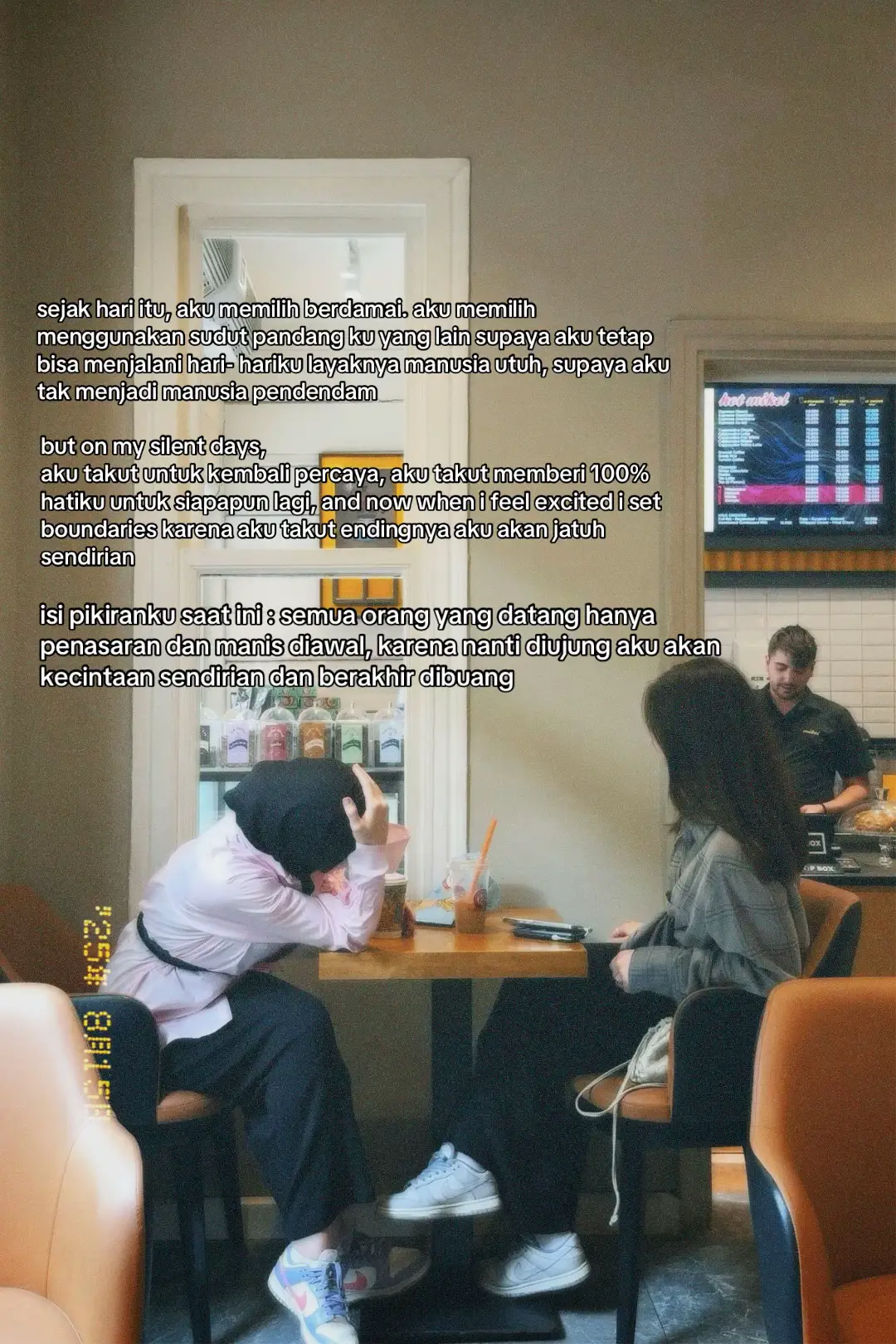 aku yang memilih waras bukan berarti awam akan luka aku hanya memilih berdamai pada sesuatu yang bukan salahku. pada ketidakadilan yang ada, sebab aku tak ingin hati ku kotor atas sesuatu yang hingga kini memang bukan aku pelakunya  #fyp #zyxbca #foryoupage 